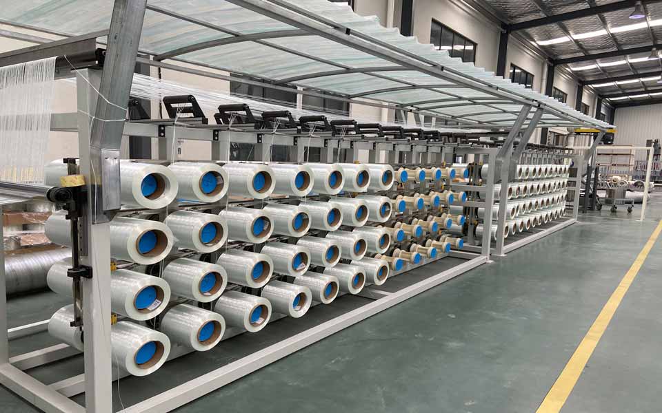 什麽是連(lián)續纖維增強熱塑(su)性複合材料（CFRTP），優勢(shi)是什麽(圖1)